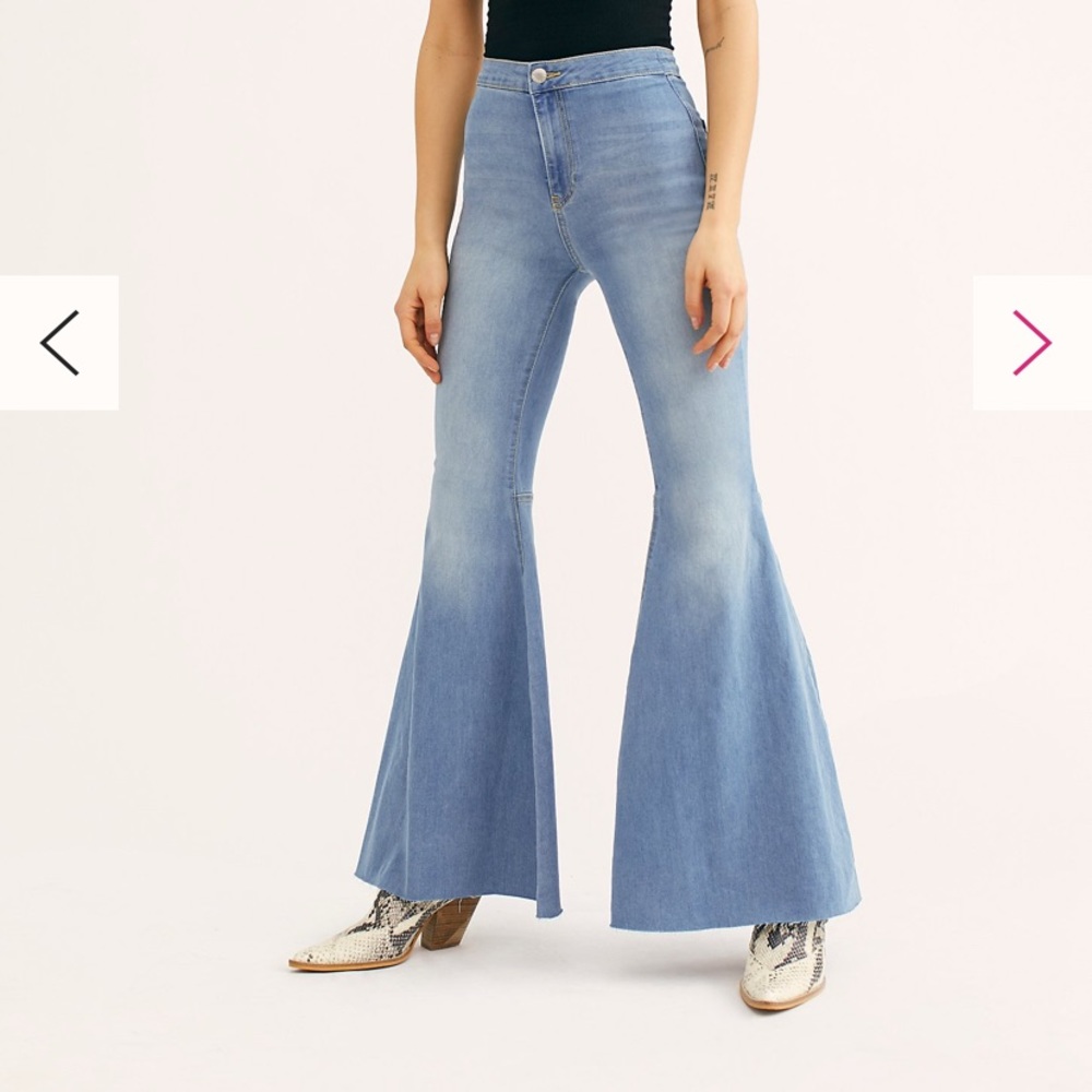 Free People Just float on flare jeans